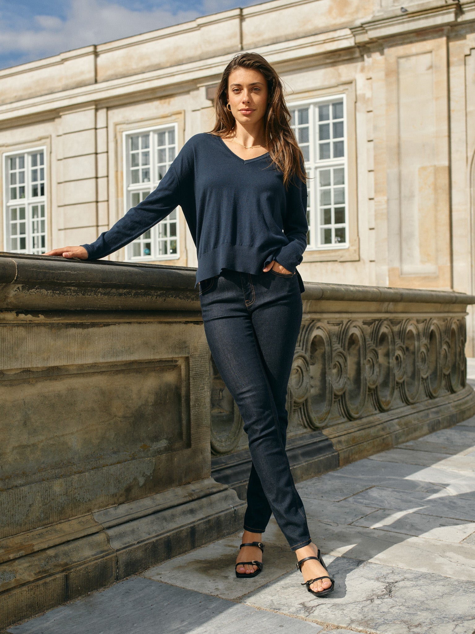 Modelshot / Salute Navy / Detail